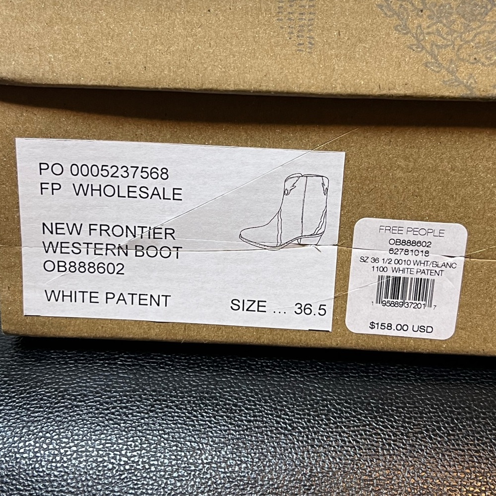 Free People New Frontier Western Boots Woman’s size 6.5 USA WHITE - Picture 13 of 13